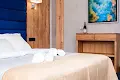 комерційна за адресою Щивки, 8