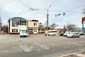 комерційна за адресою Небесної Сотні, 1