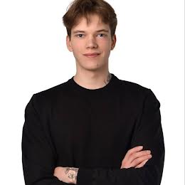 Скорик Артем