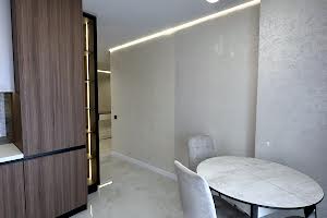 квартира по адресу Крайковского ул., 4