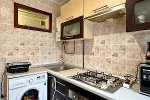 квартира за адресою Ціолковського вул., 10