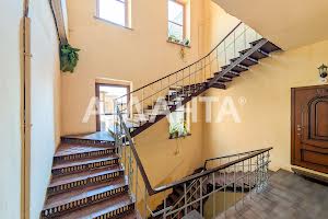 квартира по адресу Разумовская ул., 2/4
