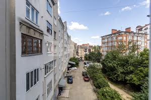 квартира за адресою Джохара Дудаєва вул., 5