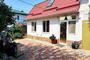 будинок за адресою Тимошенка Олександра вул.