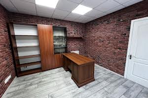 коммерческая по адресу Успенская пл. (Демьяна Бедного), 3