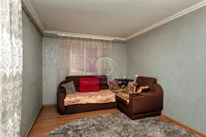 квартира за адресою Лугова, 2а
