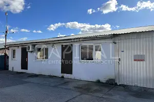 комерційна за адресою Соборна вул., 2