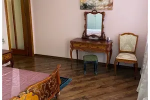 квартира за адресою Кленова вул., 2а