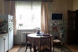 дом по адресу Першотравнева
