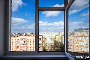 квартира за адресою Євгена Коновальця вул., 11
