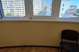 квартира за адресою Владислава Бувалкіна вул., 44а