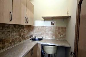 комерційна за адресою Старонаводницька вул., 4-В