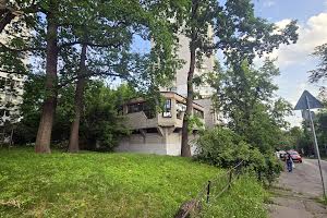 комерційна за адресою Львівська вул., 59-А