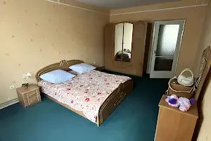 квартира за адресою Хіміків вул., 6