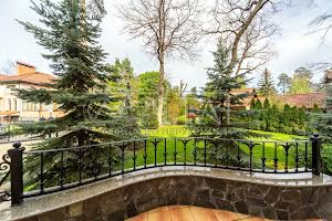 будинок за адресою Курортна вул., 9