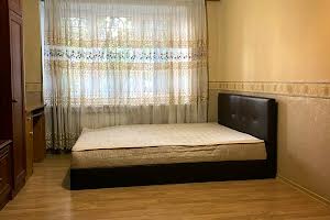 квартира за адресою Краснова вул., 14