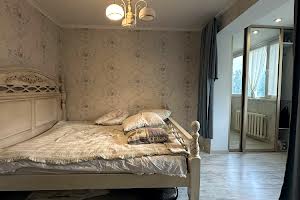 квартира за адресою Академіка Філатова вул., 94