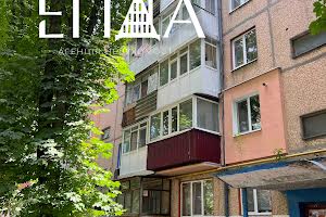 квартира за адресою Яновського вул., 157а