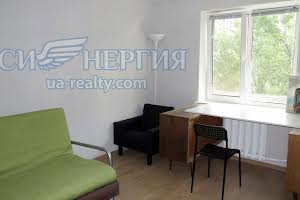 квартира за адресою Романа Ратушного вул. (Волгоградська), 33