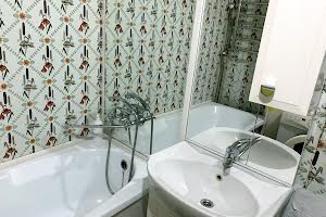 квартира за адресою ПГУ, 75