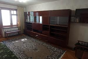 квартира за адресою Новорічна вул., 49