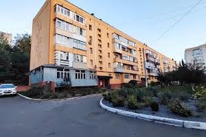 квартира за адресою Бандери Степана вул., 62а