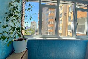 квартира за адресою Академіка Ющенка вул., 16