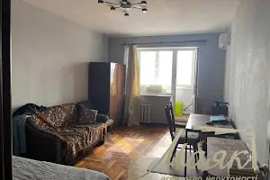квартира за адресою Шкільна, 5