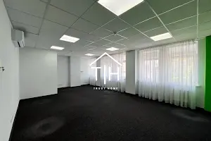 комерційна за адресою Спаська вул., 9