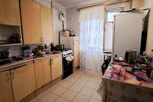 квартира по адресу пр. Героїв України, 87