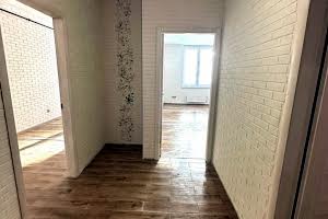 комерційна за адресою Кришталева вул., 1-А