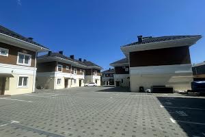 будинок за адресою с. Нові Петрівці, Канівська вул., 37а