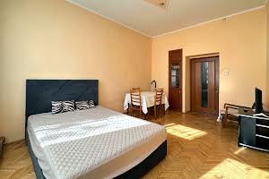квартира за адресою Марка Вовчка вул., 8