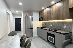 квартира за адресою Юліана Пелеша вул., 3