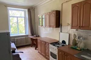 квартира за адресою Утьосова вул., 13
