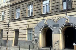 квартира за адресою Василя Стефаника вул., 10