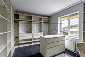 будинок за адресою Святищенська вул.