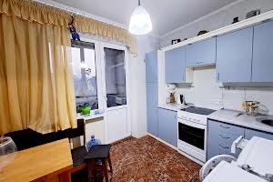 квартира за адресою Ялтинська вул., 15