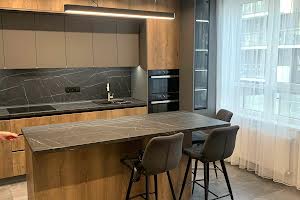 квартира за адресою Топольна вул., 4б