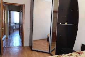 квартира за адресою Титова, 27