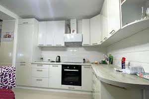 квартира за адресою Крайня, 1А