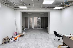 комерційна за адресою Подільська вул., 56
