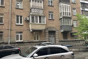 квартира за адресою Панаса Мирного вул., 3