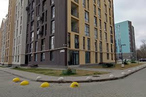 коммерческая по адресу Стрийская ул., 111е