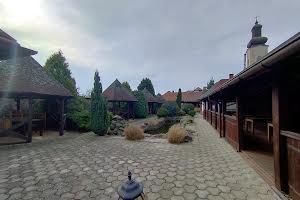 комерційна за адресою Ужанська вул., 30