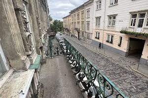квартира за адресою Миколи Лисенка вул., 8