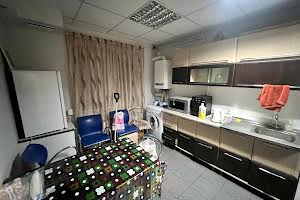 комерційна за адресою Новорічна вул., 73