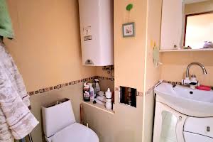 квартира за адресою Астрономічна вул., 35и