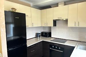 квартира за адресою Луговська вул., 255