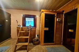 будинок за адресою Соборності вул. (40 років Жовтня)